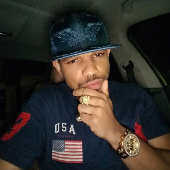 Meet your Posher, Jay - Picture 4 of 4